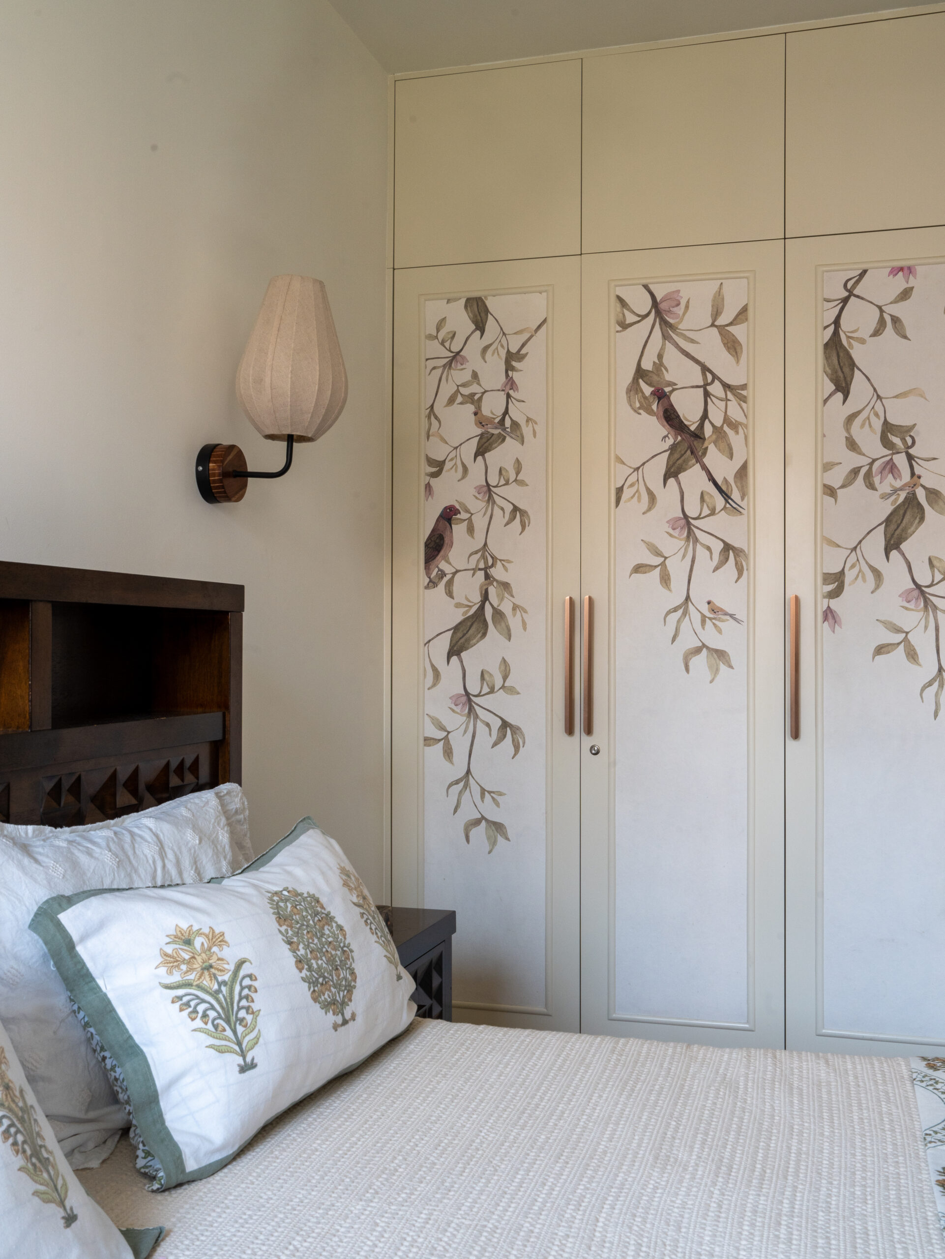Custom Wardrobe Design in Gurgaon